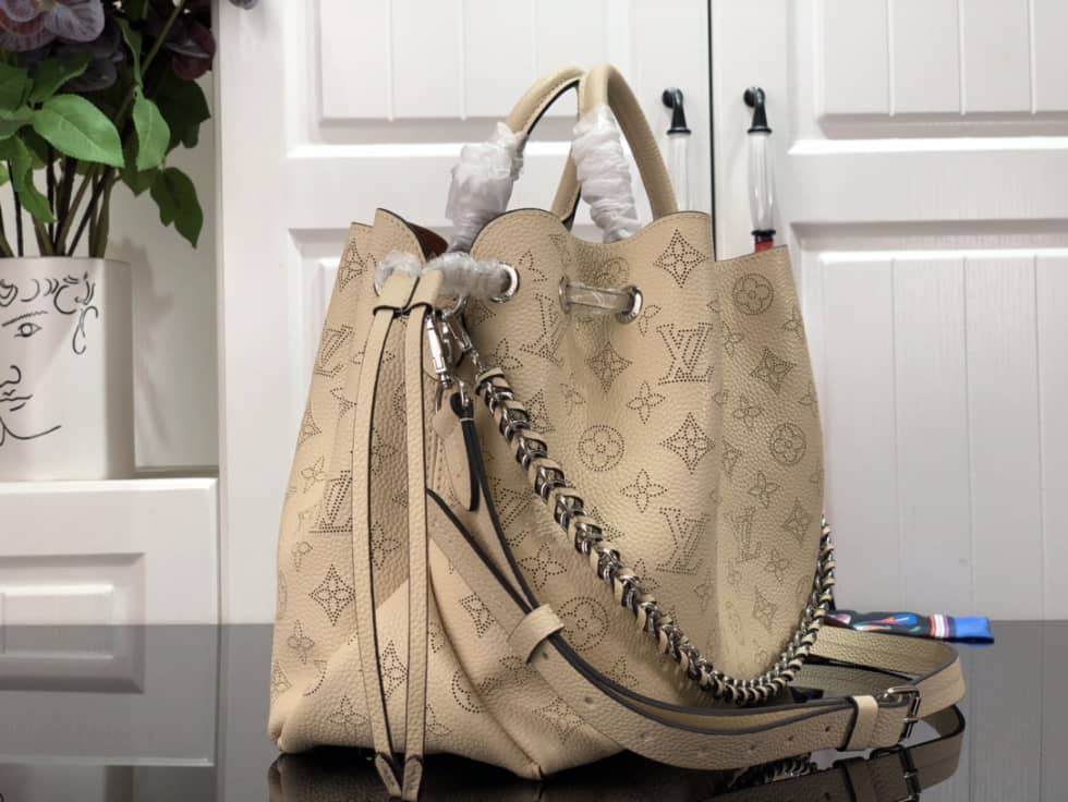 Louis Vuitton Bella Mahina Cream M59203 Replica Tote - DEEPREPS
