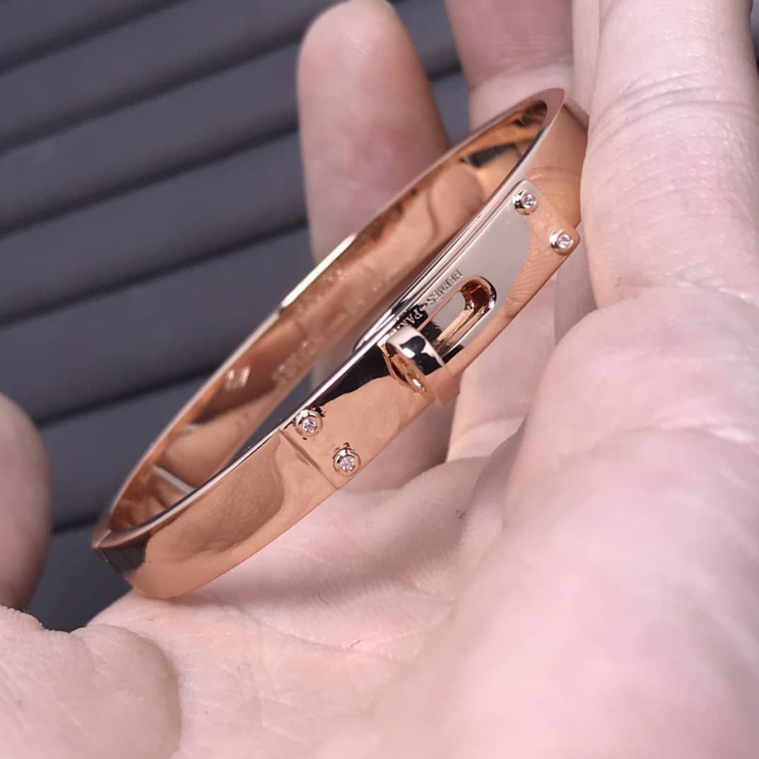 Knockoff Hermes Logo Bracelet - DEEPREPS