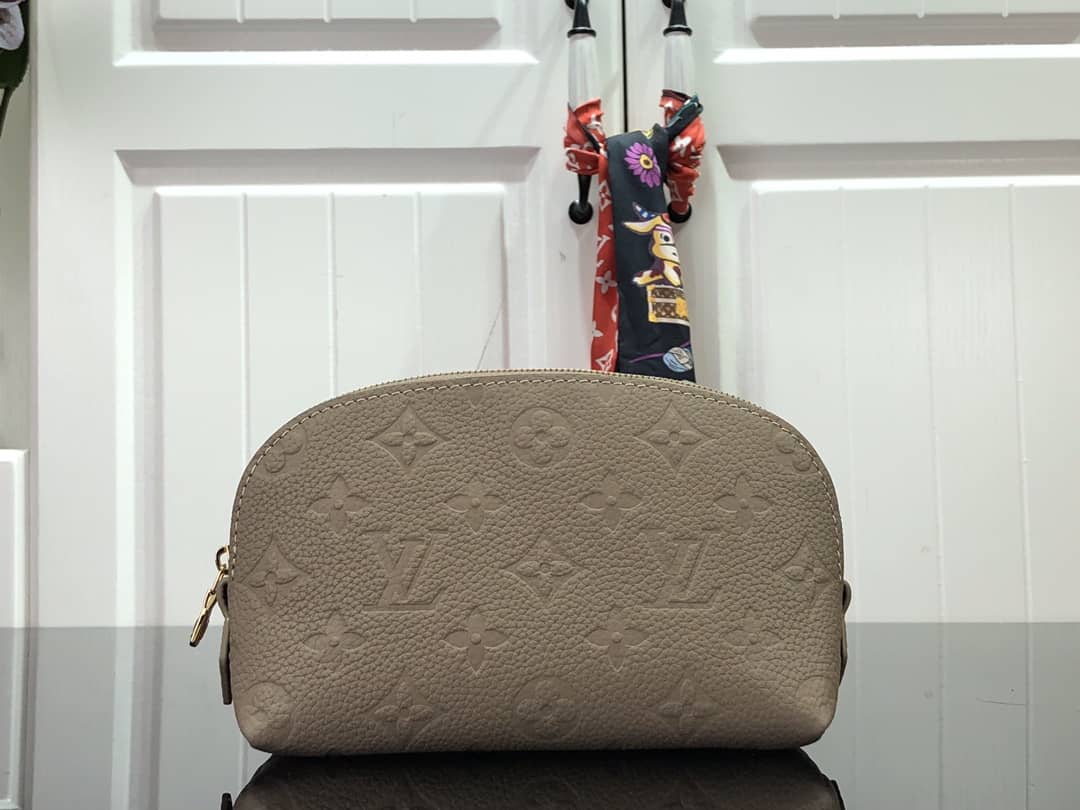 Louis Vuitton Pochette Dupe Pochette Monogram Cosmetic Pouch M47515 - DEEPREPS