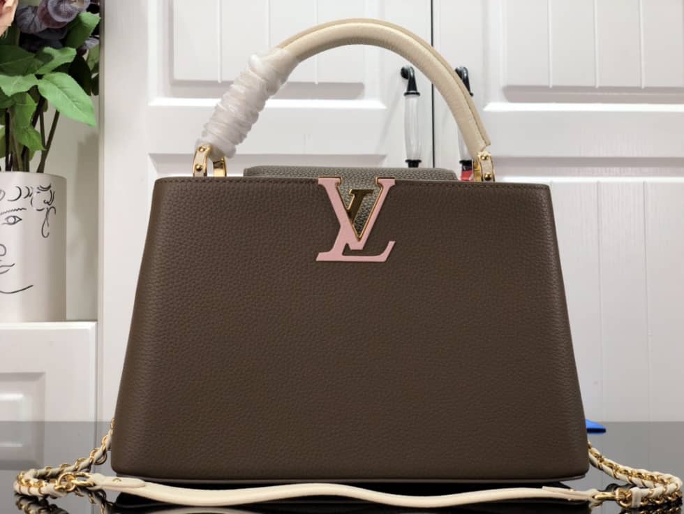 Louis Vuitton Capucines MM Brown M59516 Replica Shoulder Bag - DEEPREPS