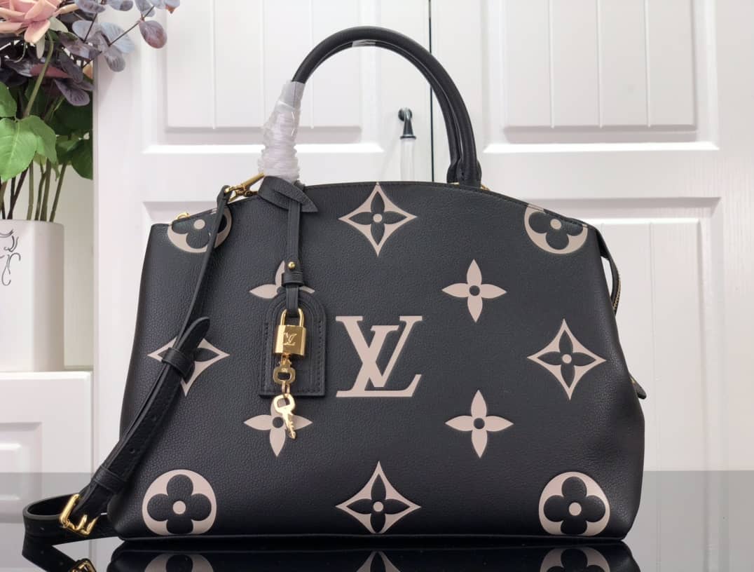 Louis Vuitton Grand Palais Monogram Empreinte Bag Replica Black M45811 - DEEPREPS