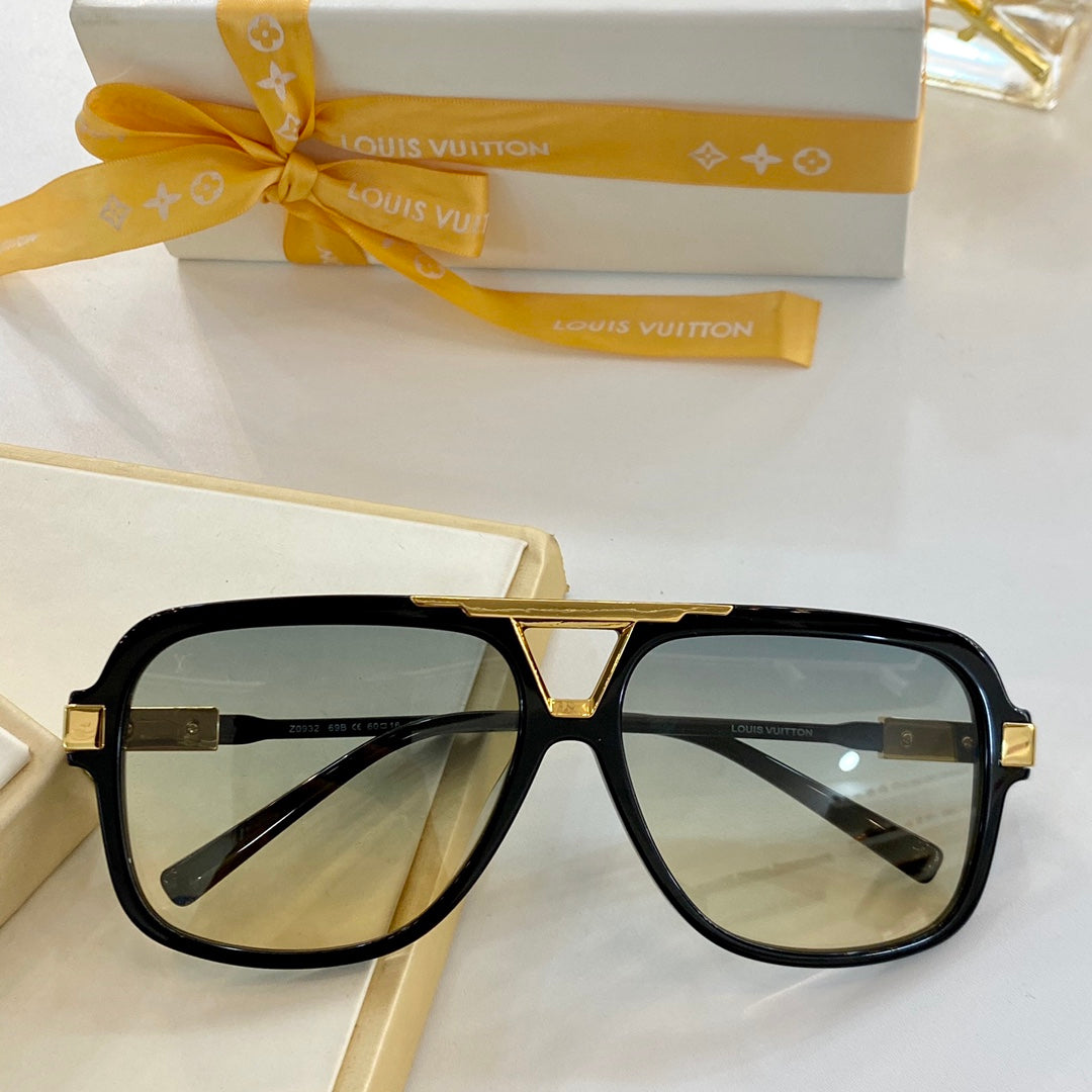 Louis Vuitton Sunglasses - DEEPREPS