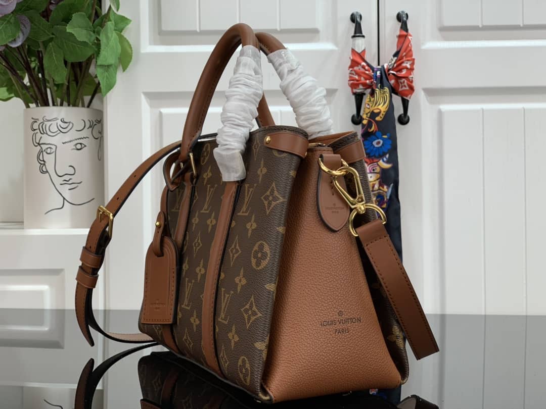Louis Vuitton Monogram Canvas Soufflot BB Replica Bag M44898 - DEEPREPS