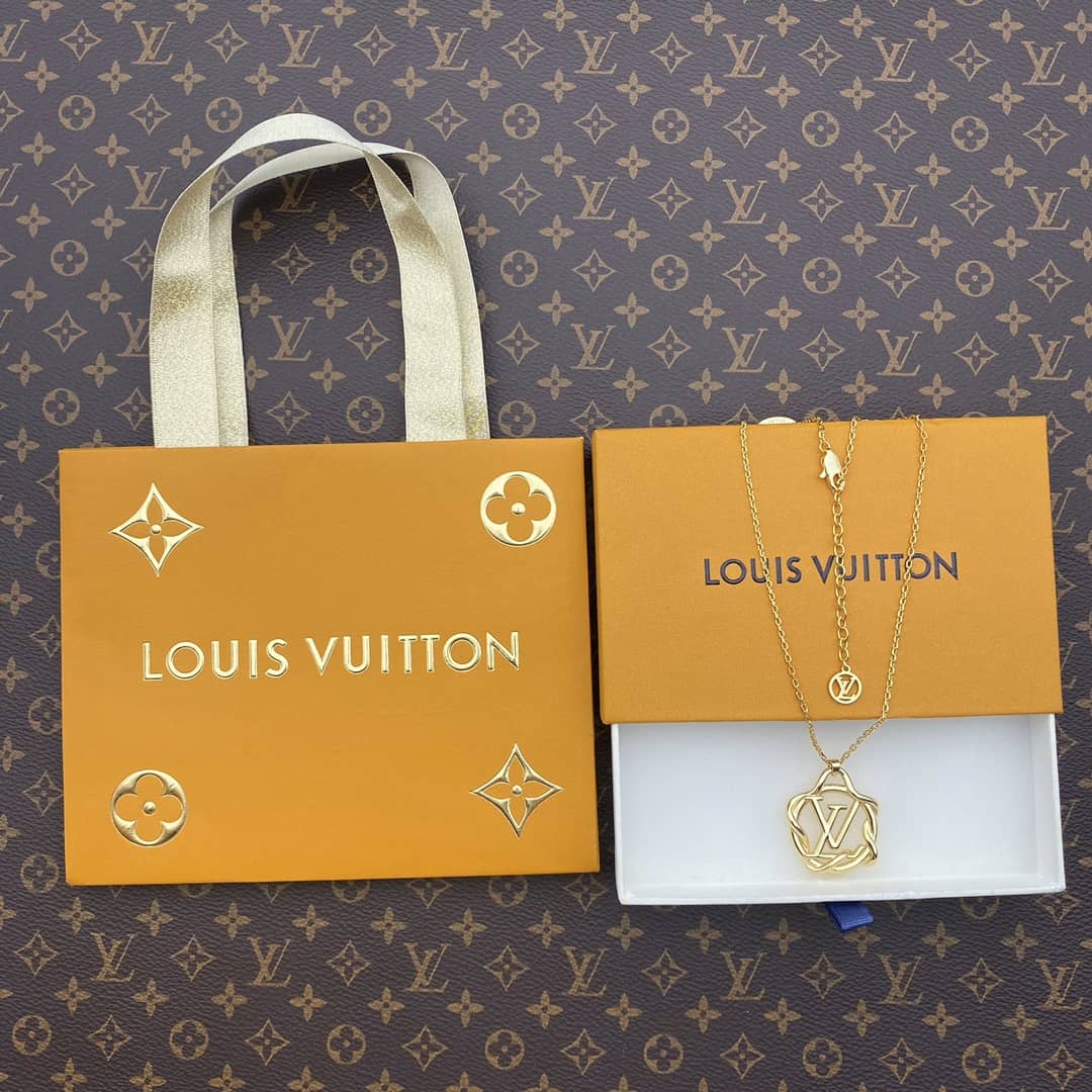 Designer Louis vuitton Classic Necklace - DEEPREPS