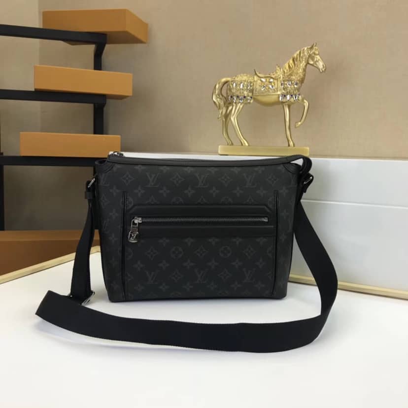 Louis Vuitton Odyssey Messenger PM Bag Replica Black M44223 - DEEPREPS