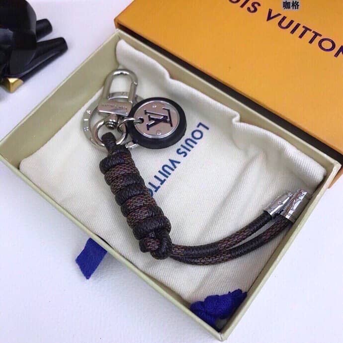 Top Quality Louis Vuitton Key Chain - DEEPREPS