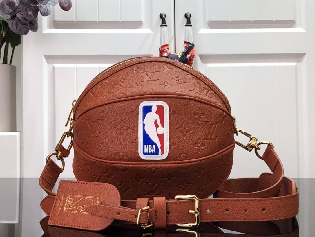 Louis Vuitton x NBA Ball-in Basket Monogram Replica Shoulder Bag M57974 - DEEPREPS