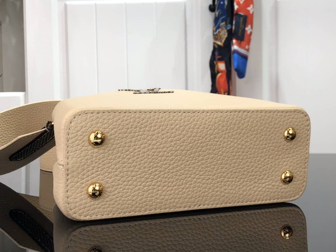 Louis Vuitton Capucines MM Taurillon Leather Tote M94227 - DEEPREPS