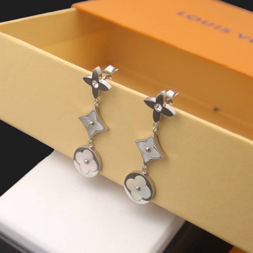 7 Star Louis vuitton Earring - DEEPREPS