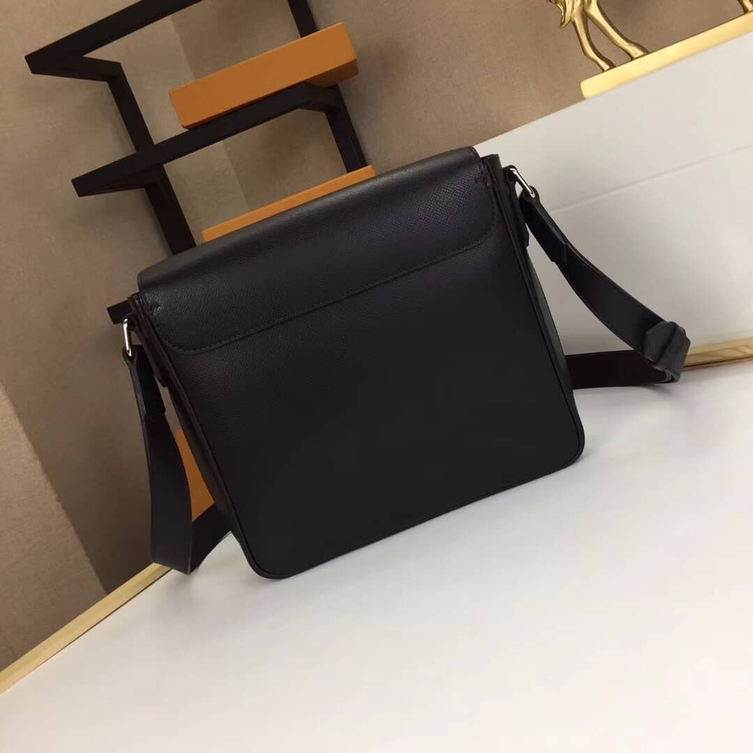 Louis Vuitton Roman PM Taiga Line Shoulder Bag Replica M30619 - DEEPREPS