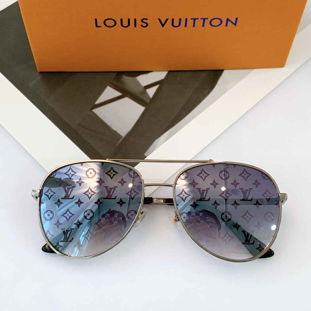 Louis Vuitton Sunglasses - DEEPREPS