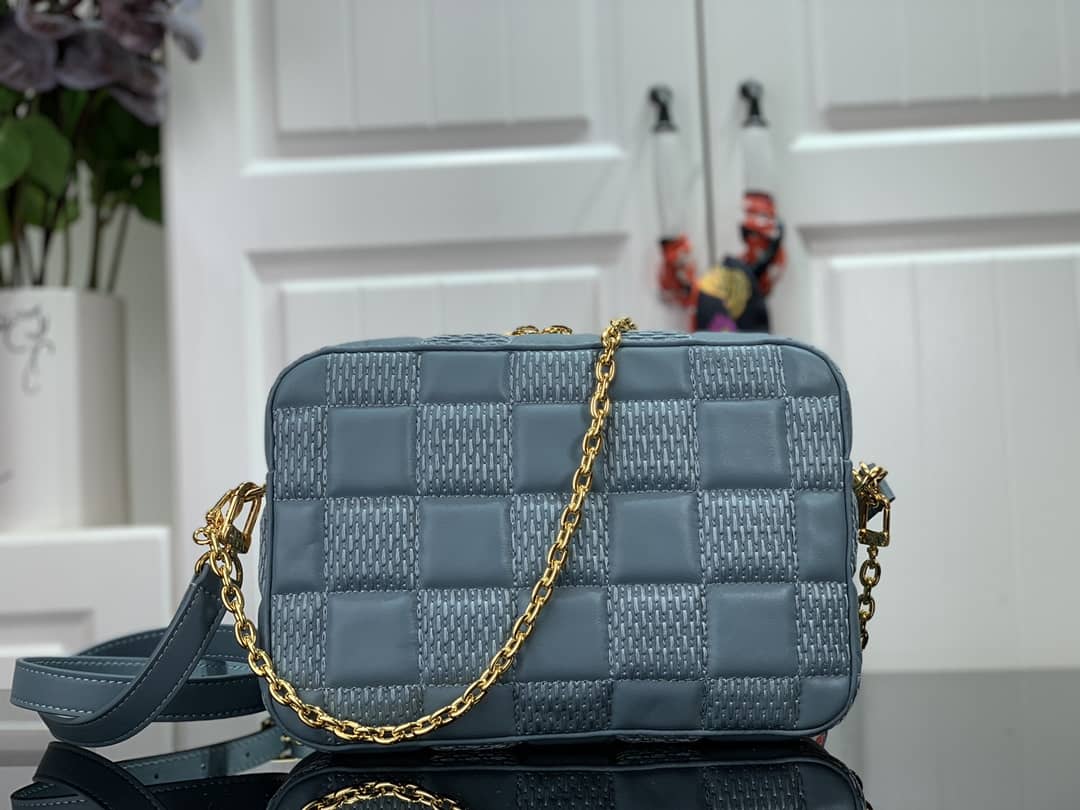 Louis Vuitton Damier Quilt Lambskin Troca MM H27 Replica Bag Blue M59114 - DEEPREPS