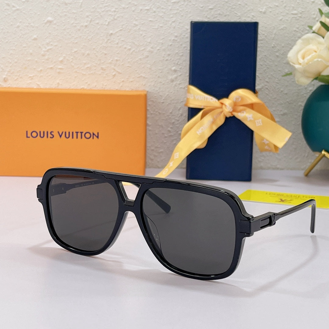 Louis Vuitton Sunglasses - DEEPREPS