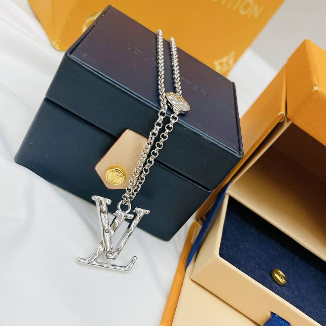 Designer Louis vuitton Classic Necklace - DEEPREPS