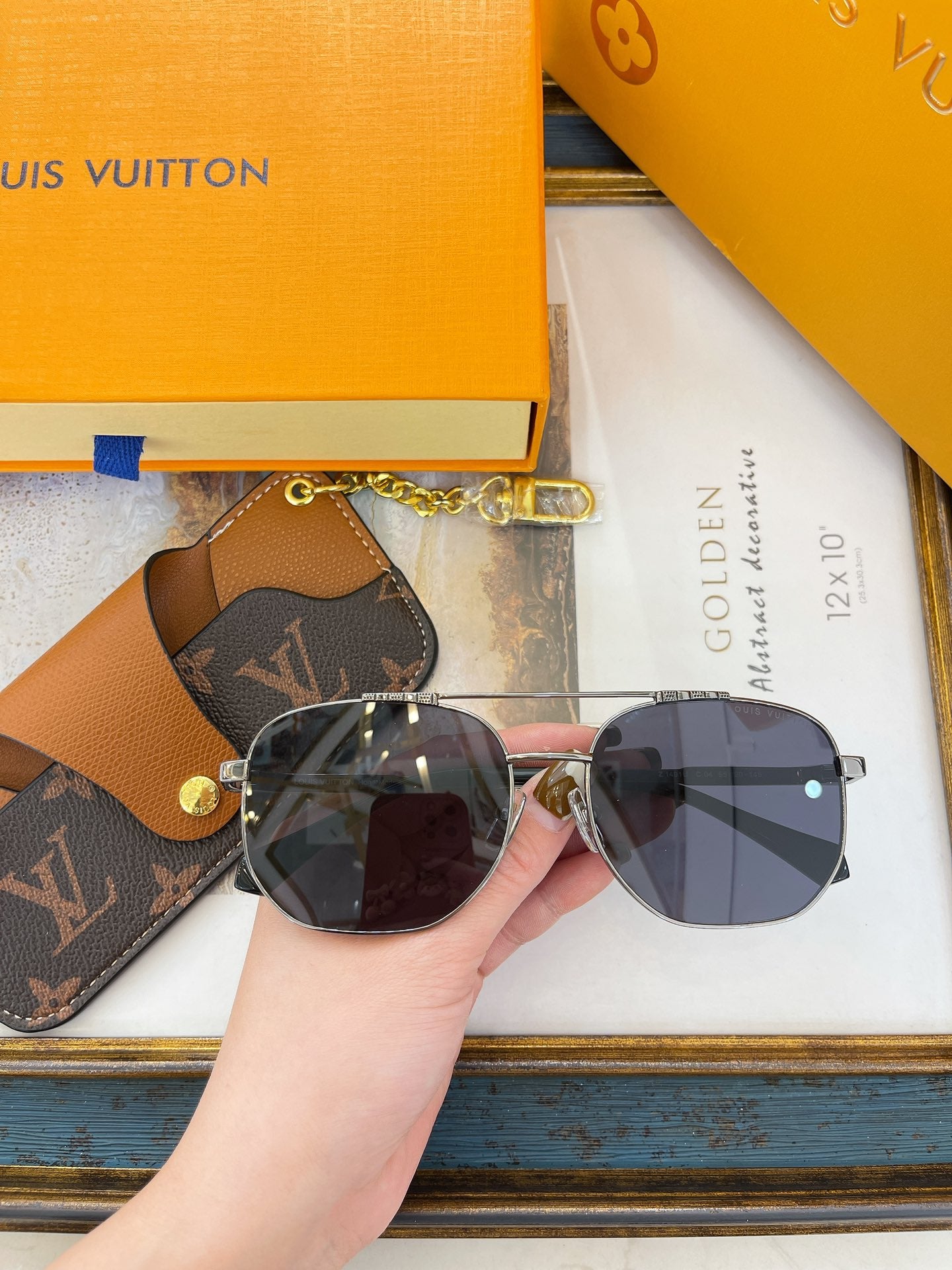 Louis Vuitton Sunglasses - DEEPREPS