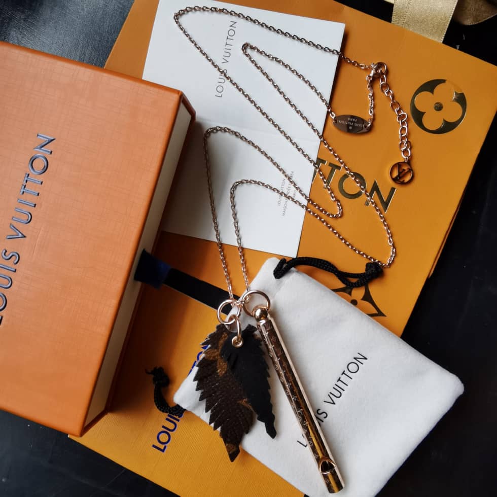 Fake Louis vuitton Logo Necklace - DEEPREPS