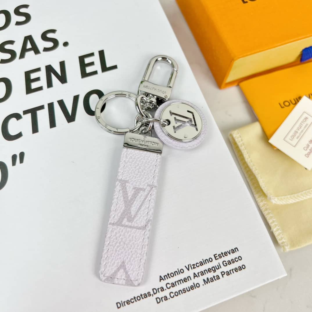 Cheap Louis Vuitton Key Chain - DEEPREPS