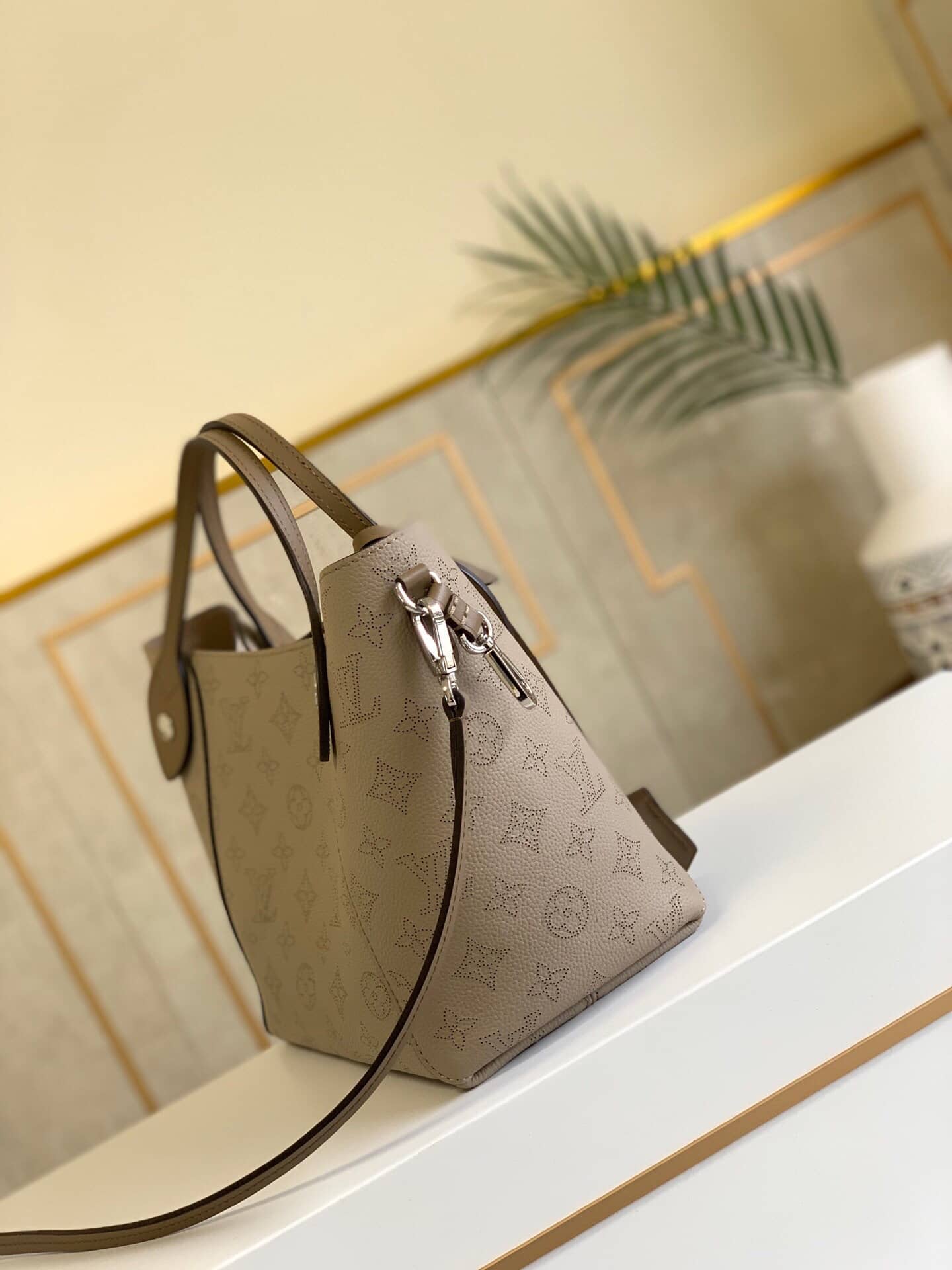 Louis Vuitton Mahina Hina PM Leather Tote Replica Apricot M54353 - DEEPREPS