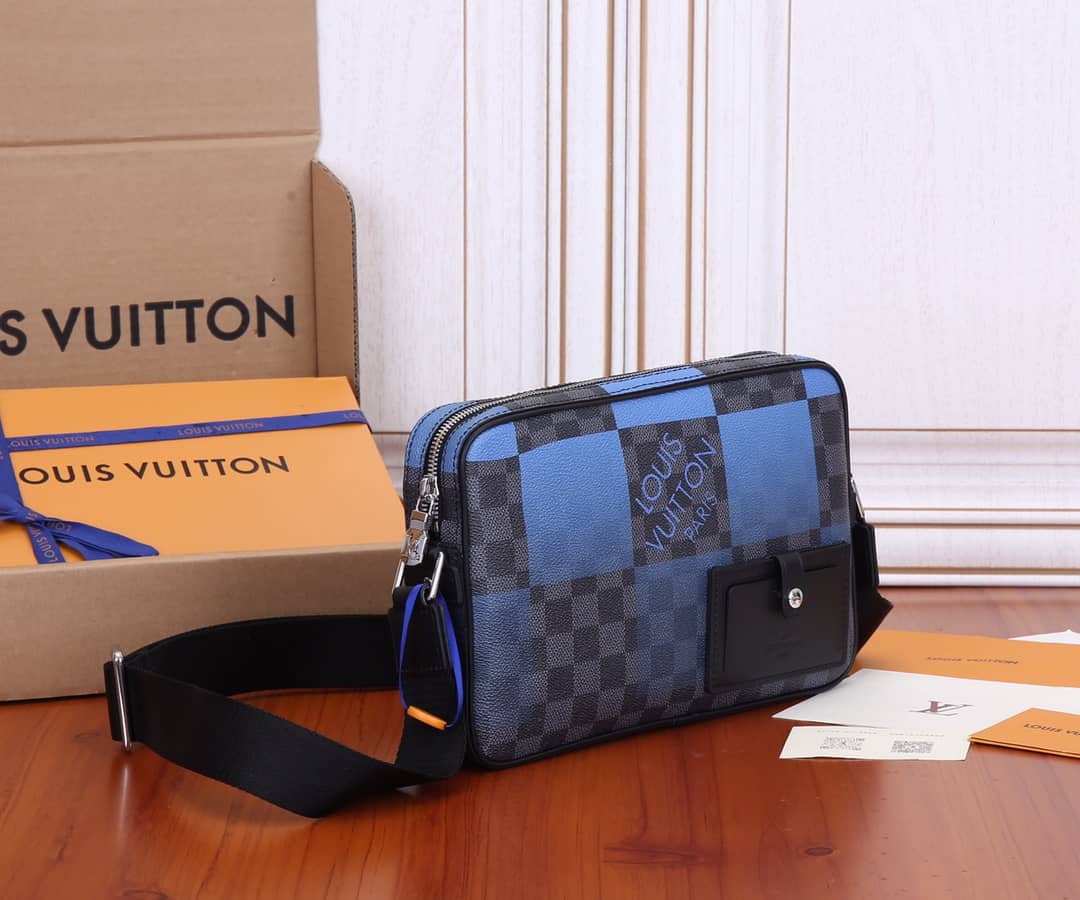 Louis Vuitton Alpha Damier Graphite Giant Messenger Bag Replica Blue N40408 - DEEPREPS