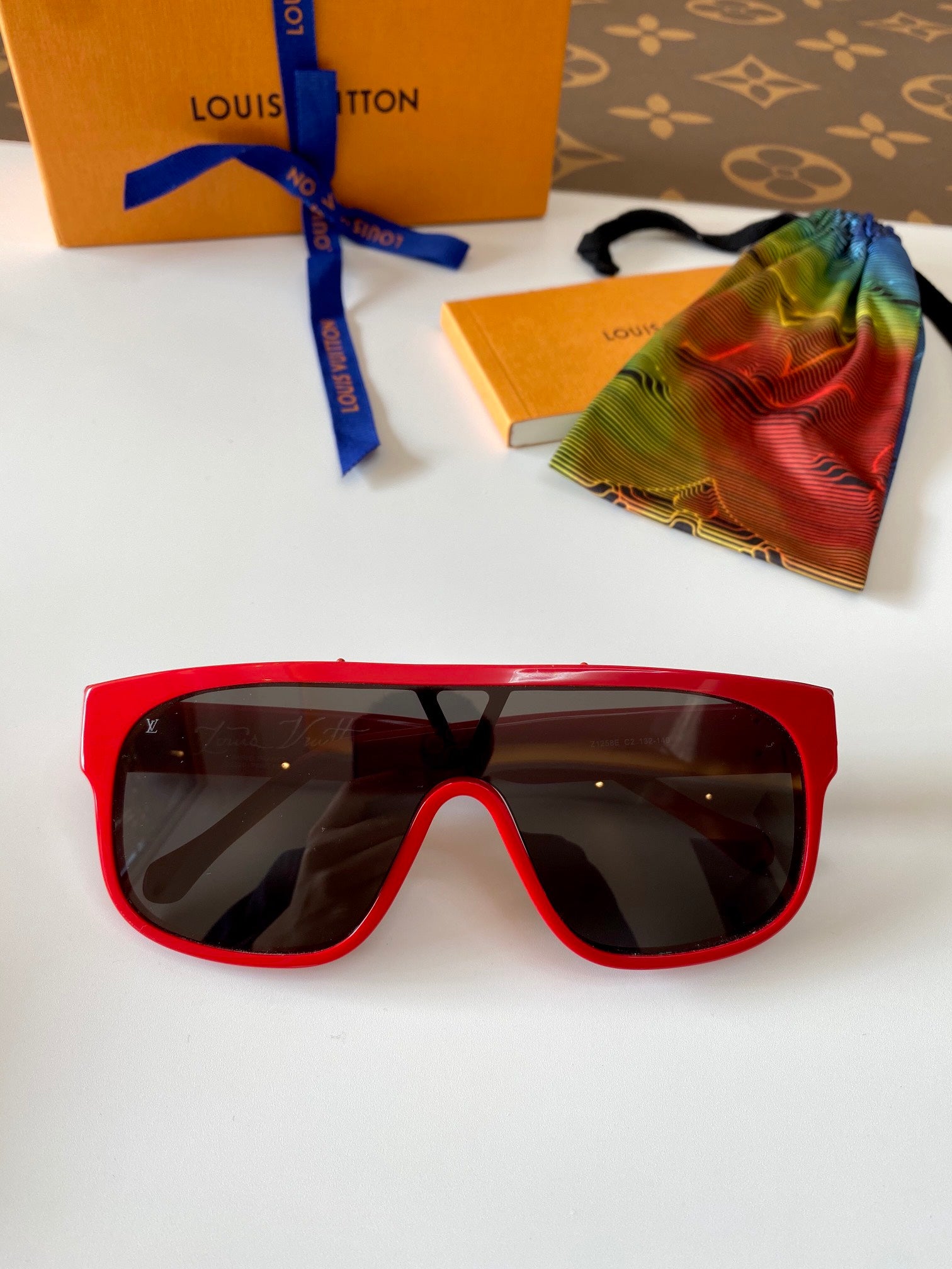 Louis Vuitton Sunglasses - DEEPREPS