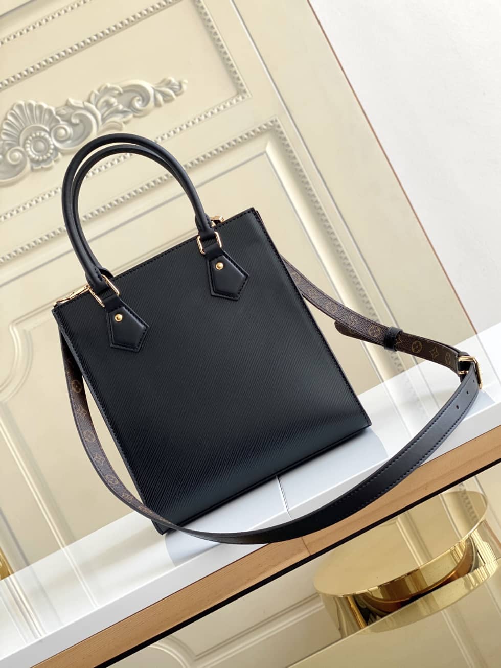 Louis Vuitton Petit Sac Plat Epi Leather Black M69441 Replica Shoulder Bag - DEEPREPS