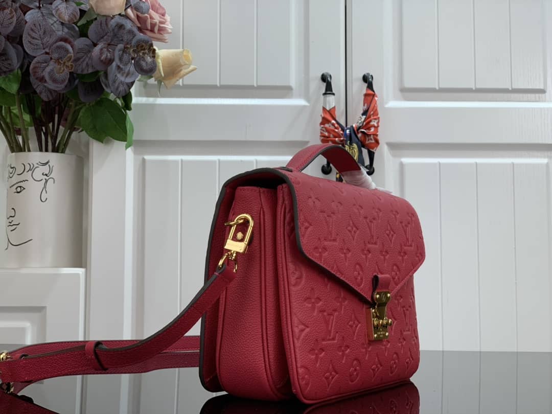 Louis Vuitton Pochette Metis Marine Leather M44071 Replica Shoulder Bag - DEEPREPS