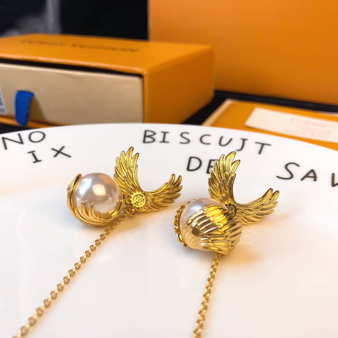 Wholesale Louis vuitton AAA+ Earring - DEEPREPS