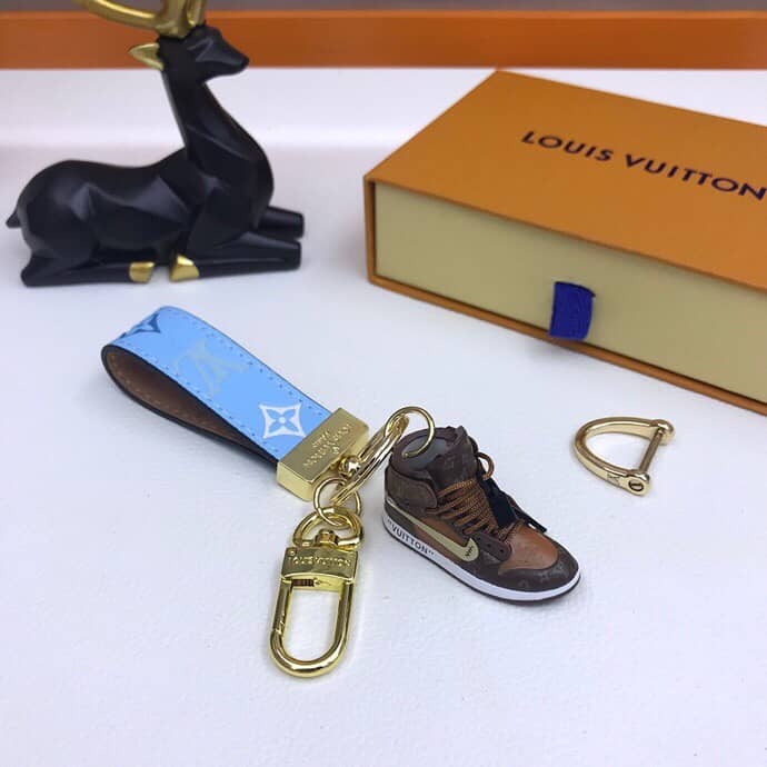 High Quality Louis Vuitton Key Chain - DEEPREPS
