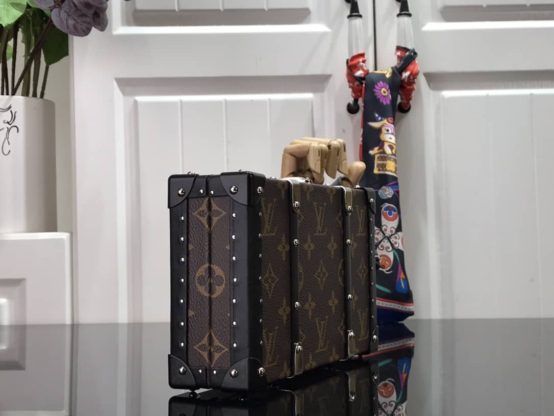 Louis Vuitton Trunk Monogram Eclipse Replica Bag Brown M20249 - DEEPREPS