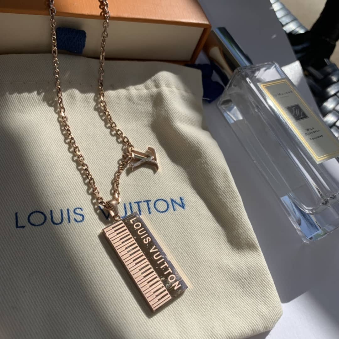 Top Quality Louis vuitton Necklace - DEEPREPS