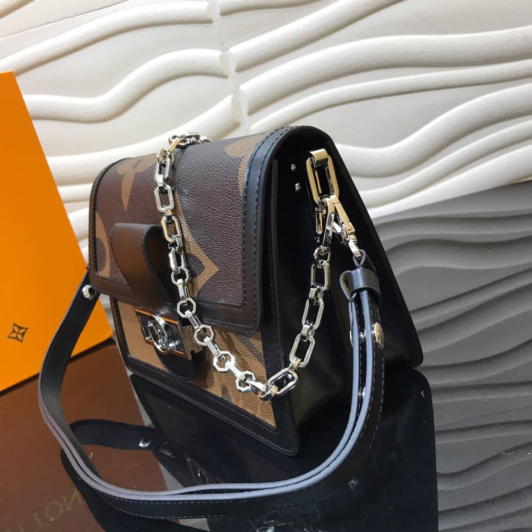 Louis Vuitton Monogram MM Reverse Dauphine Shoulder Bag Replica Black M44391 - DEEPREPS