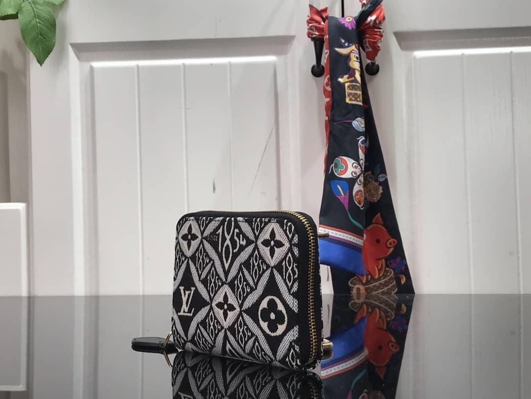 Louis Vuitton Wallet Dupe Zippy Coin CaseM69997 - DEEPREPS