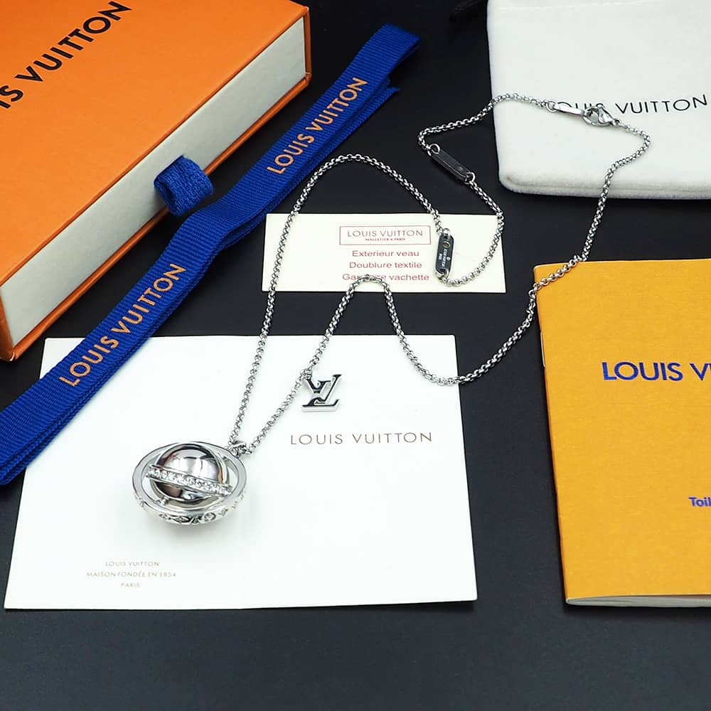 7 Star Louis vuitton Necklace - DEEPREPS