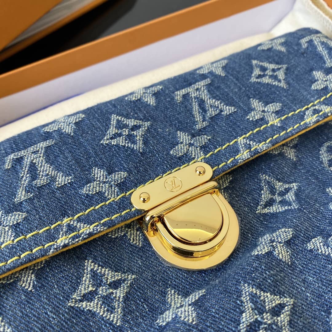 Louis Vuitton Denim Clutch Vintage Replica Bag Blue M44472 - DEEPREPS