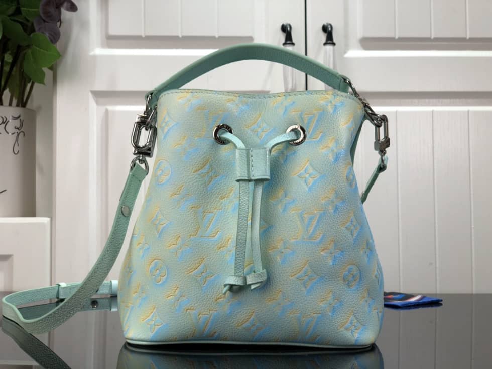 Louis Vuitton Neonoe BB Green M46269 Replica Bucket Bag - DEEPREPS