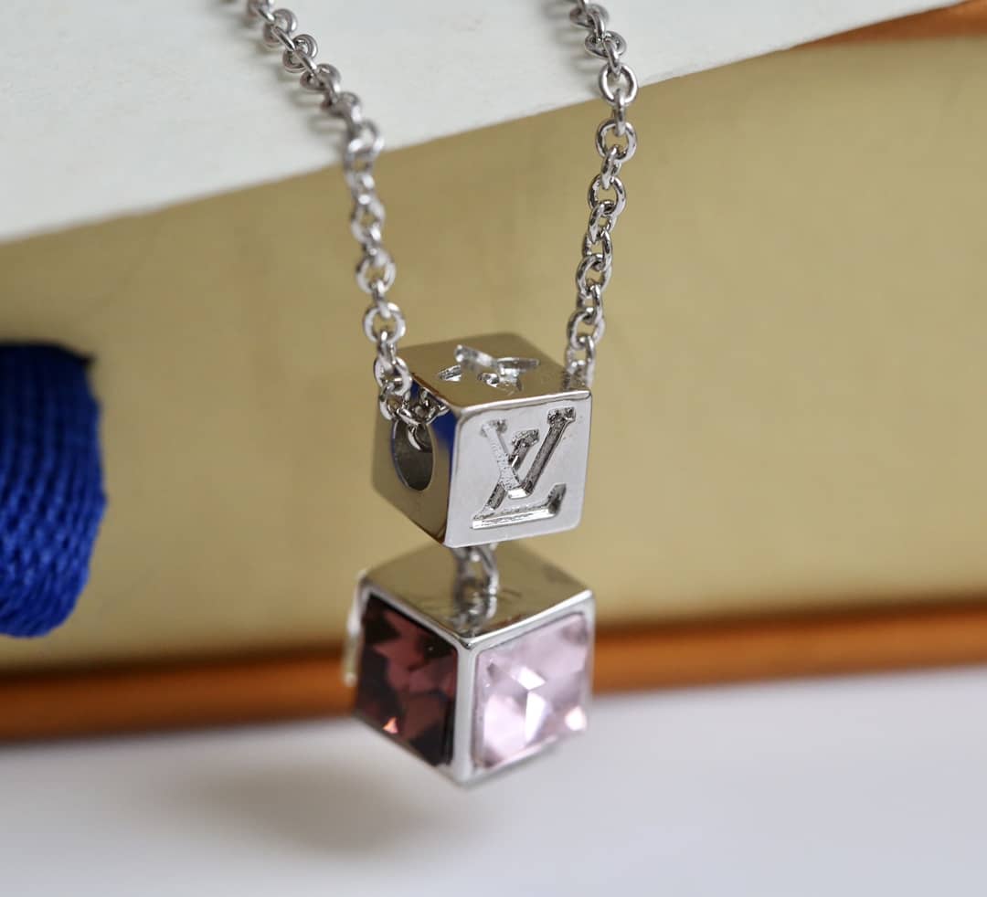 Best Louis vuitton Classic Necklace - DEEPREPS