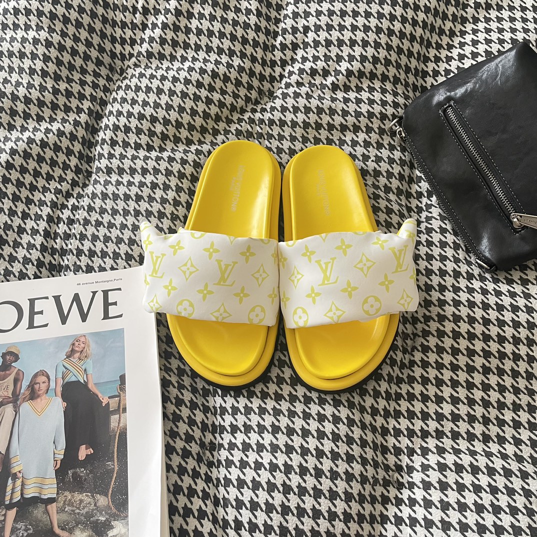 2025 New Louis Vuitton Flat Sandals - DEEPREPS