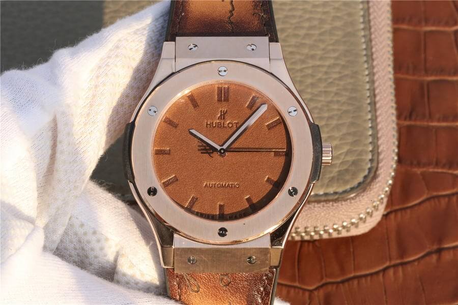 Replica Hublot Classic Fusion 511.OX.0500.VR.BER16 1:1 Best Edition Cowhide Dial - DEEPREPS