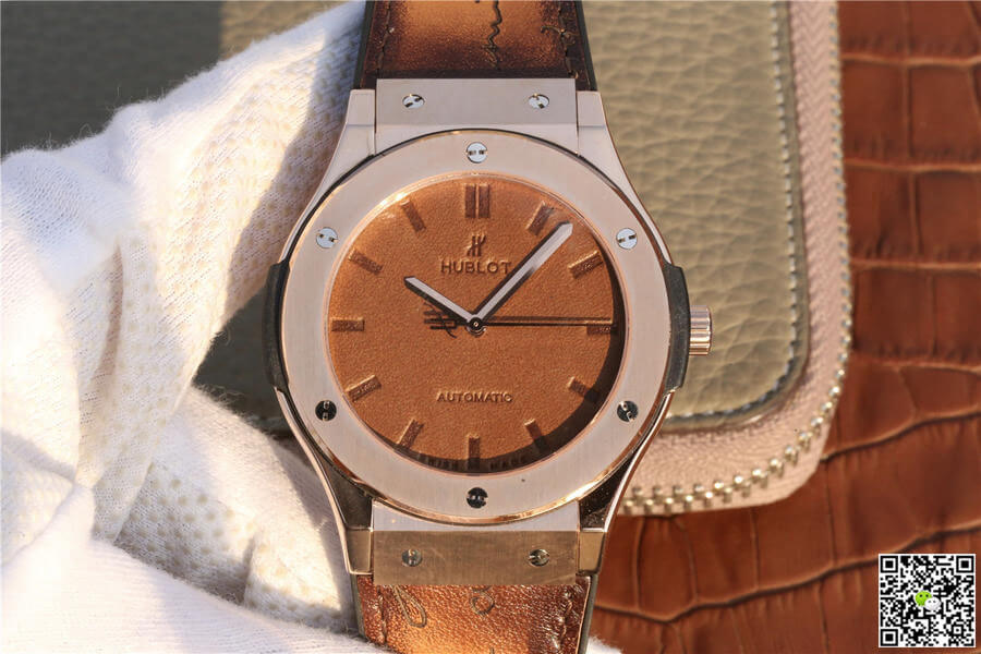 Replica Hublot Classic Fusion 511.OX.0500.VR.BER16 1:1 Best Edition Cowhide Dial - DEEPREPS