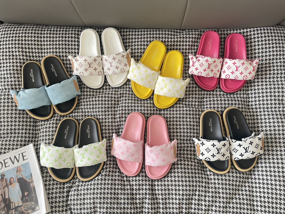 2025 New Louis Vuitton Flat Sandals - DEEPREPS