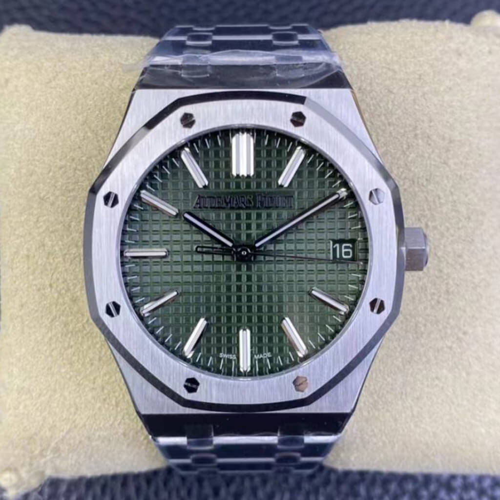 Replica Audemars Piguet Royal Oak 15510ST.OO.1320ST.04 1:1 Best Edition Green Dial - DEEPREPS