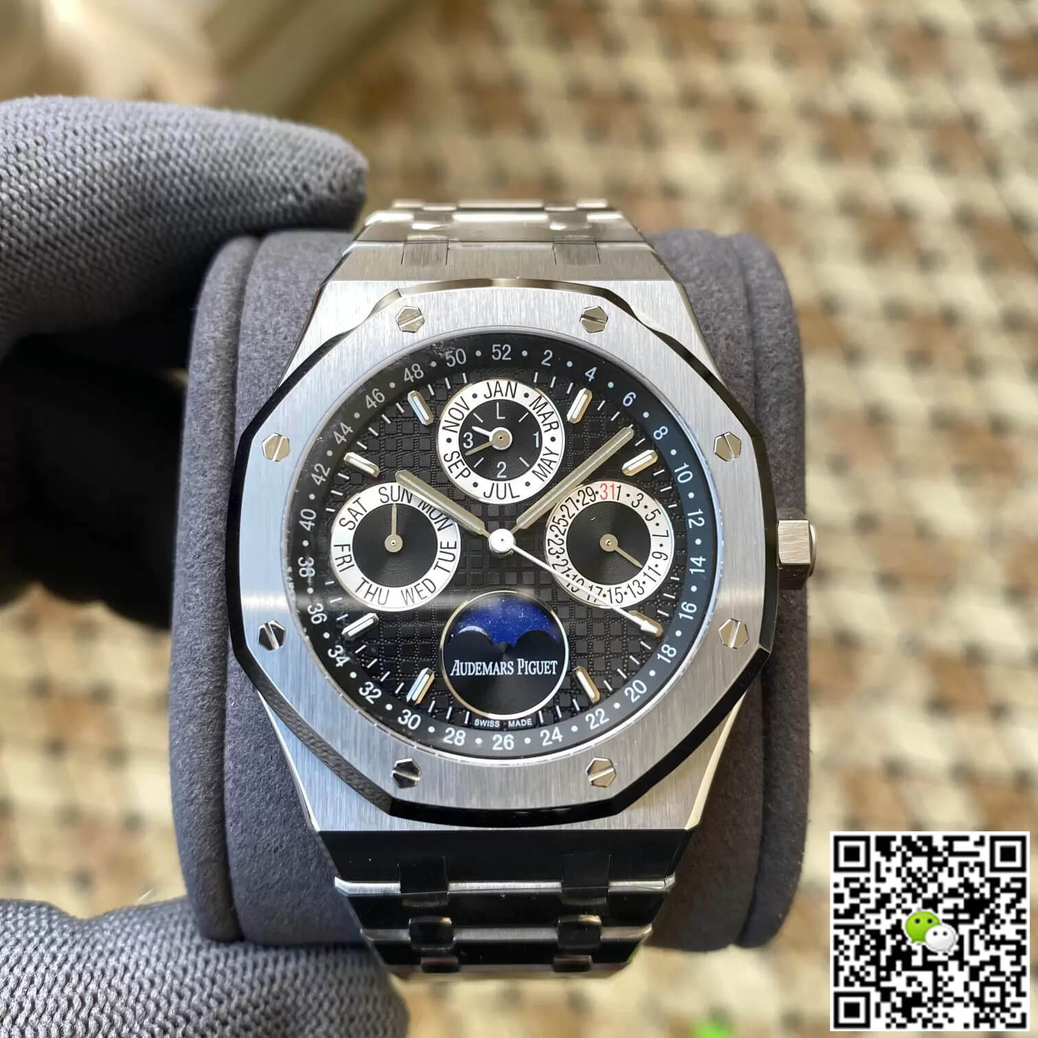 Replica Audemars Piguet Royal Oak 26597PT.OO.1220PT.01 1:1 Best Edition Black Dial - DEEPREPS