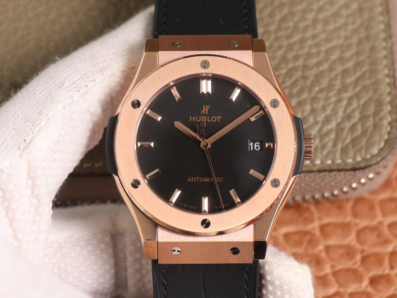 Replica Hublot Classic Fusion 511.OX.1181.LR 1:1 Best Edition Rose Gold Black Dial - DEEPREPS