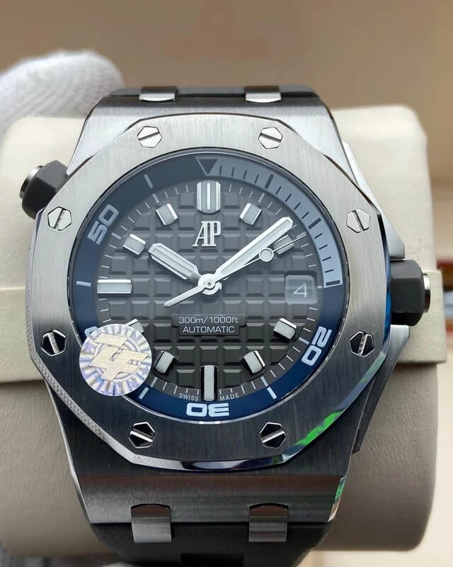 Replica Audemars Piguet Royal Oak Offshore 15720ST.OO.A009CA.01 1:1 Best Edition Gray Dial - DEEPREPS