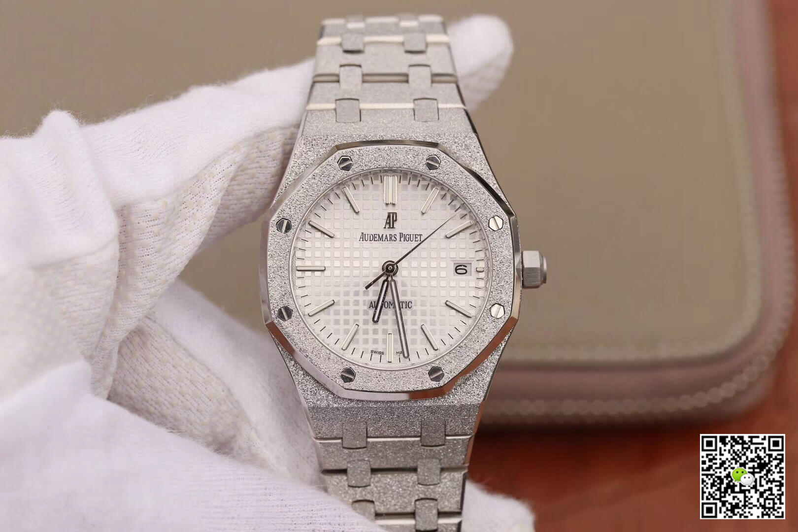 Replica Audemars Piguet Royal Oak 15454BC.GG.1259BC.01 1:1 Best Edition Silver Dial - DEEPREPS