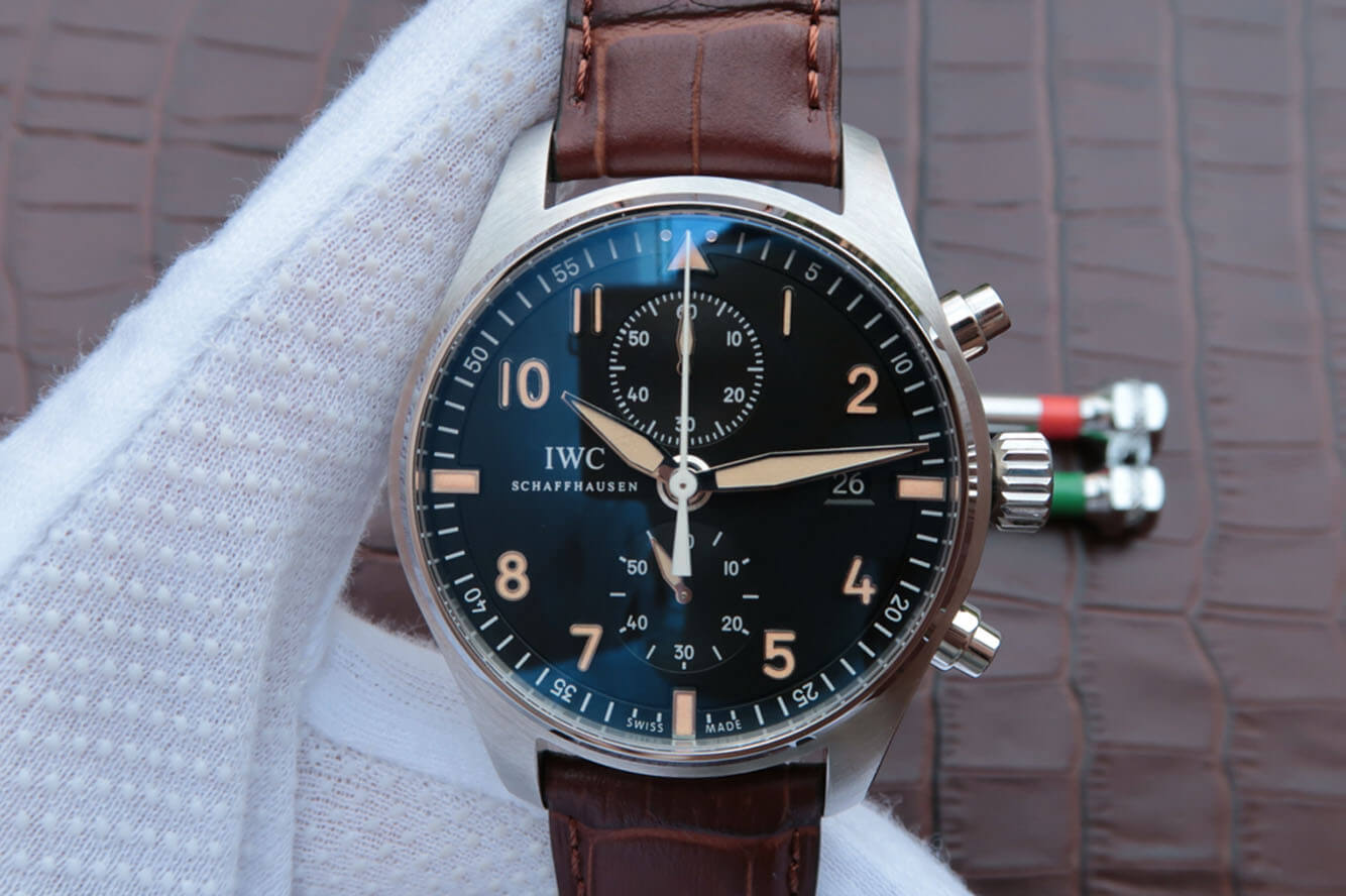 Replica IWC Pilot IW387808 1:1 Best Edition Black Dial - DEEPREPS