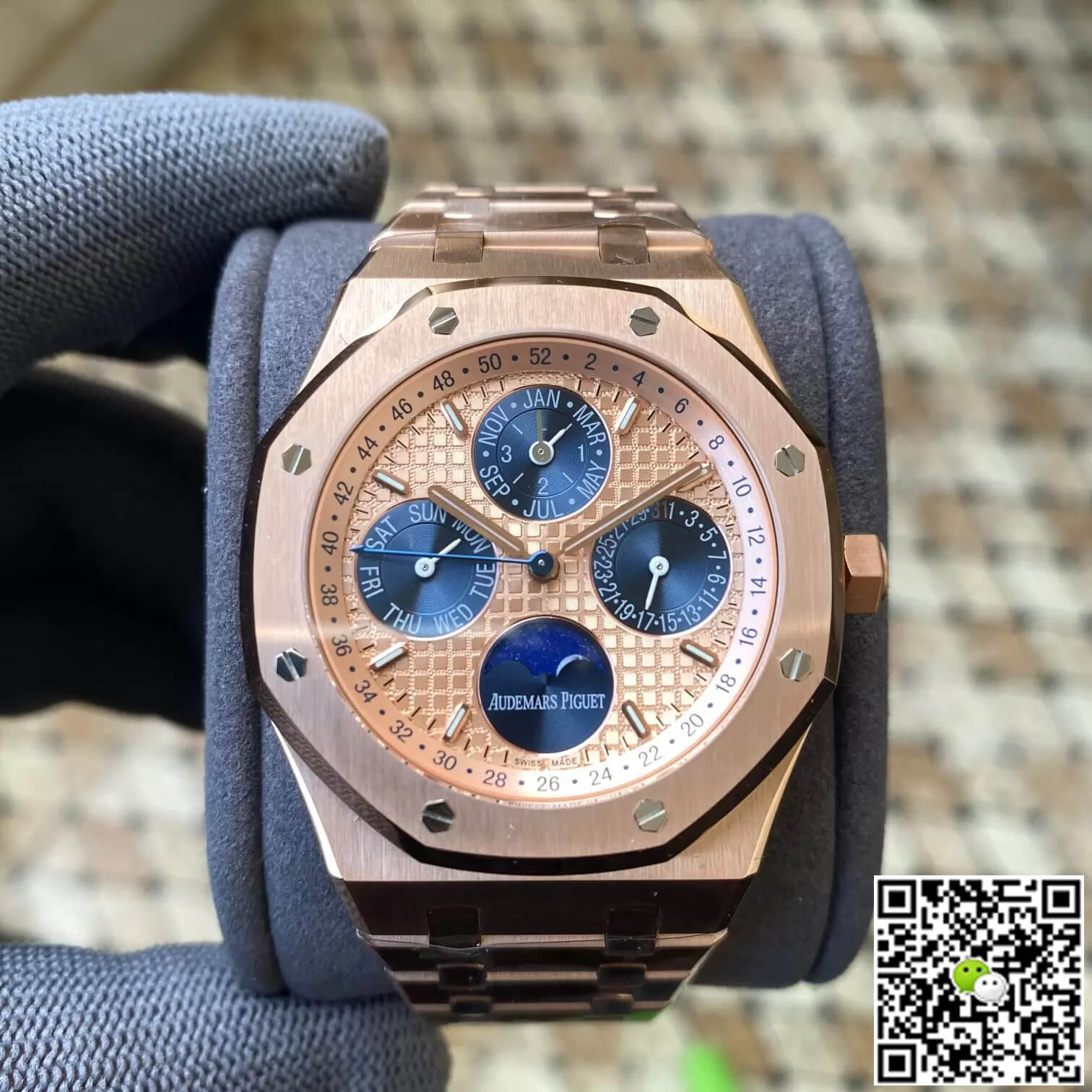 Replica Audemars Piguet Royal Oak 26584OR.OO.1220OR.01 1:1 Best Edition Gold Dial - DEEPREPS