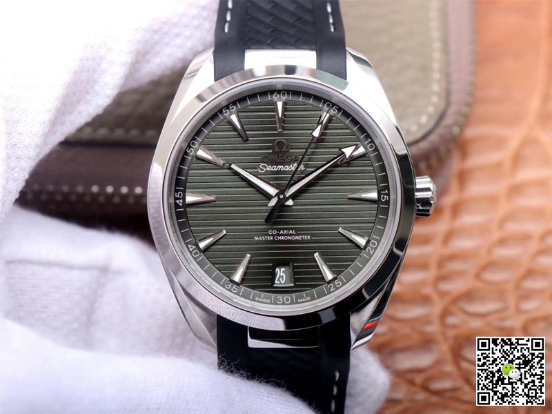 Replica Omega Seamaster 220.13.41.21.10.001 1:1 Best Edition Green Dial - DEEPREPS