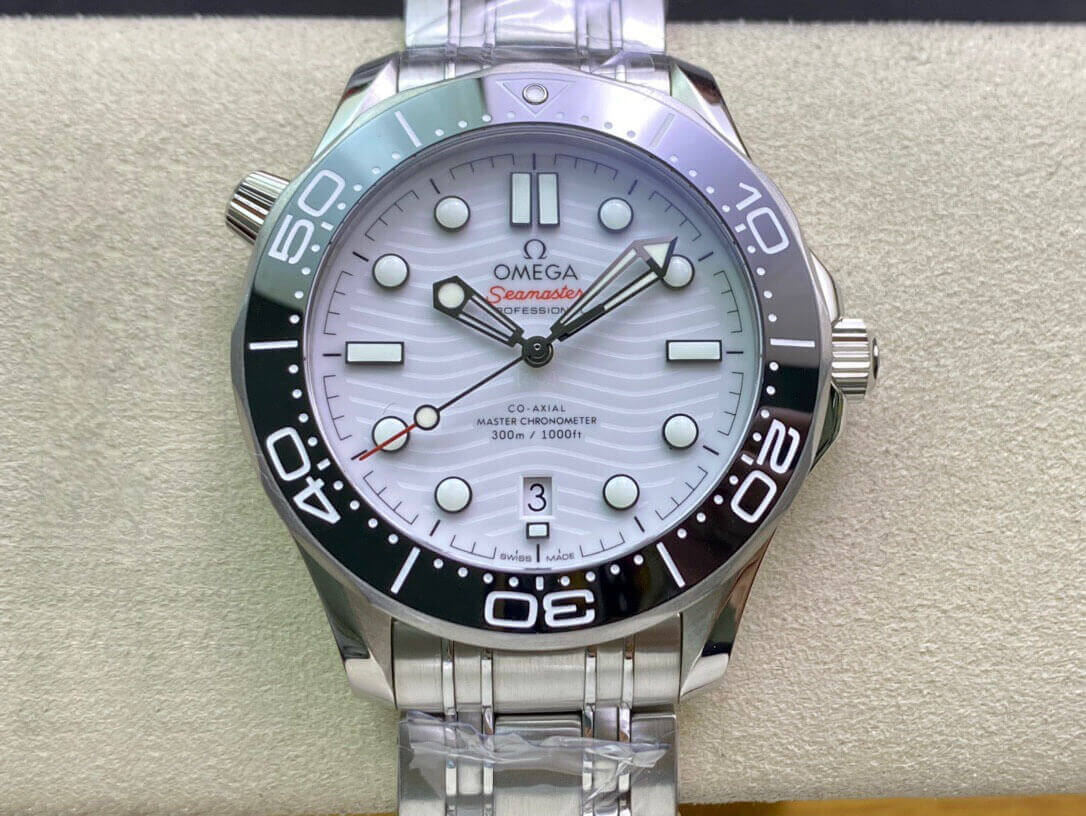 Replica Omega Seamaster Diver 300M 210.30.42.20.04.001 1:1 Best Edition White Dial - DEEPREPS