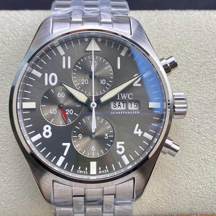 Replica IWC Pilot IW377719 1:1 Best Edition Grey Dial - DEEPREPS